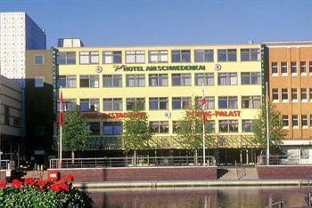 كيل Hotel Am Schwedenkai المظهر الخارجي الصورة