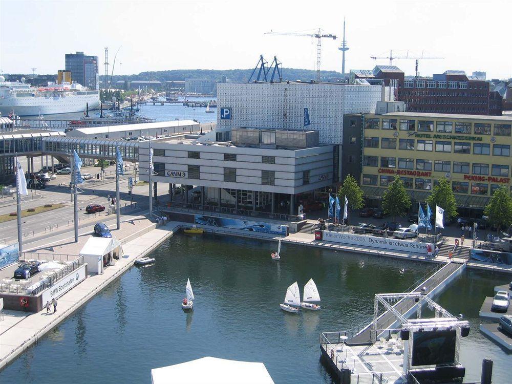 كيل Hotel Am Schwedenkai المظهر الخارجي الصورة